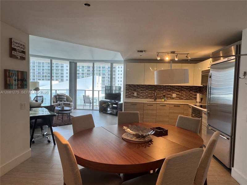 1300 Brickell Bay Dr # 2610, Miami FL 33131