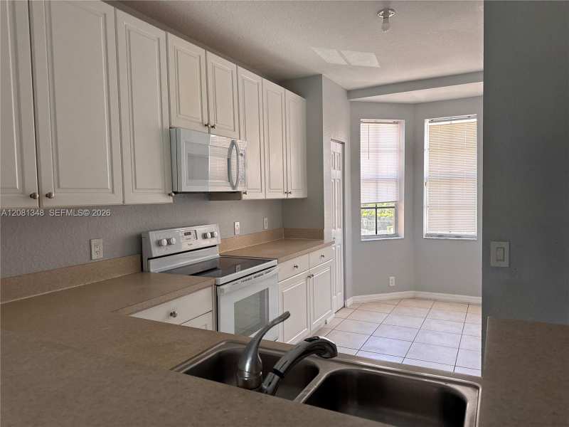 1726 NE 6th St, Boynton Beach FL 33435