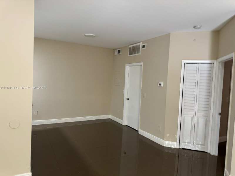 18324 NW 68th Ave # B, Hialeah FL 33015