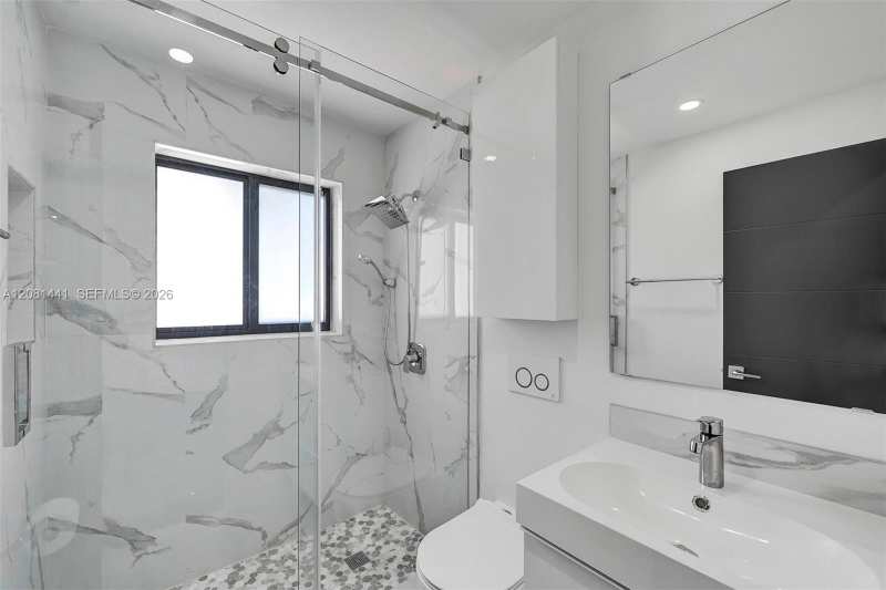 3362 SW 7th St # 3362, Miami FL 33135