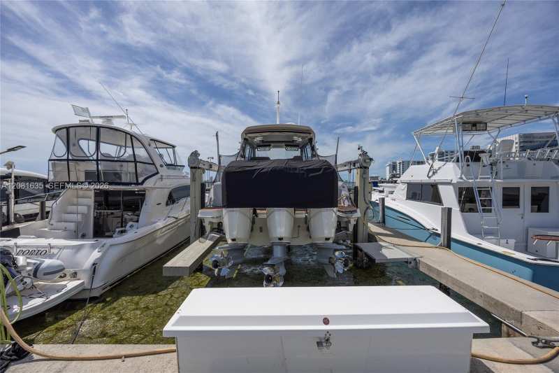 7601 E Treasure Dr #B-79, North Bay Village FL 33141