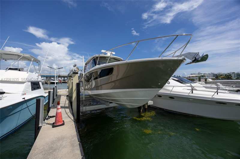 7601 E Treasure Dr #B-79, North Bay Village FL 33141
