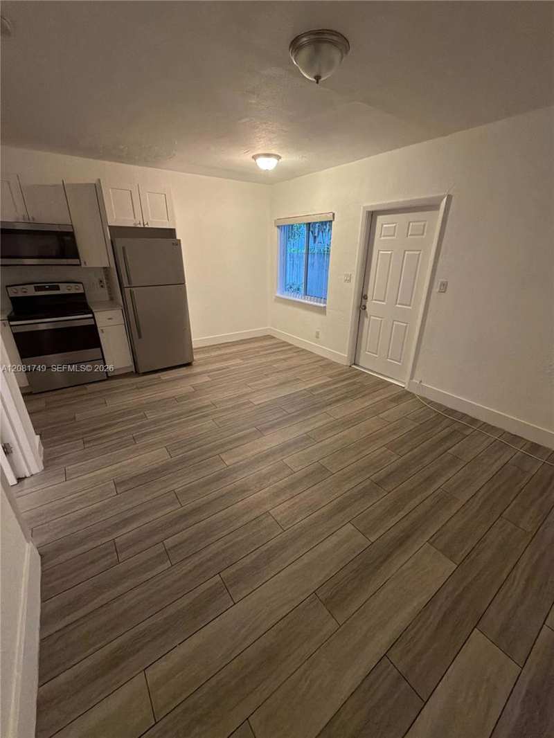 1145 NW 3rd St # 3, Miami FL 33128