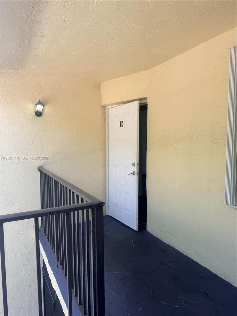 950 Constitution Dr # 950H, Homestead FL 33034