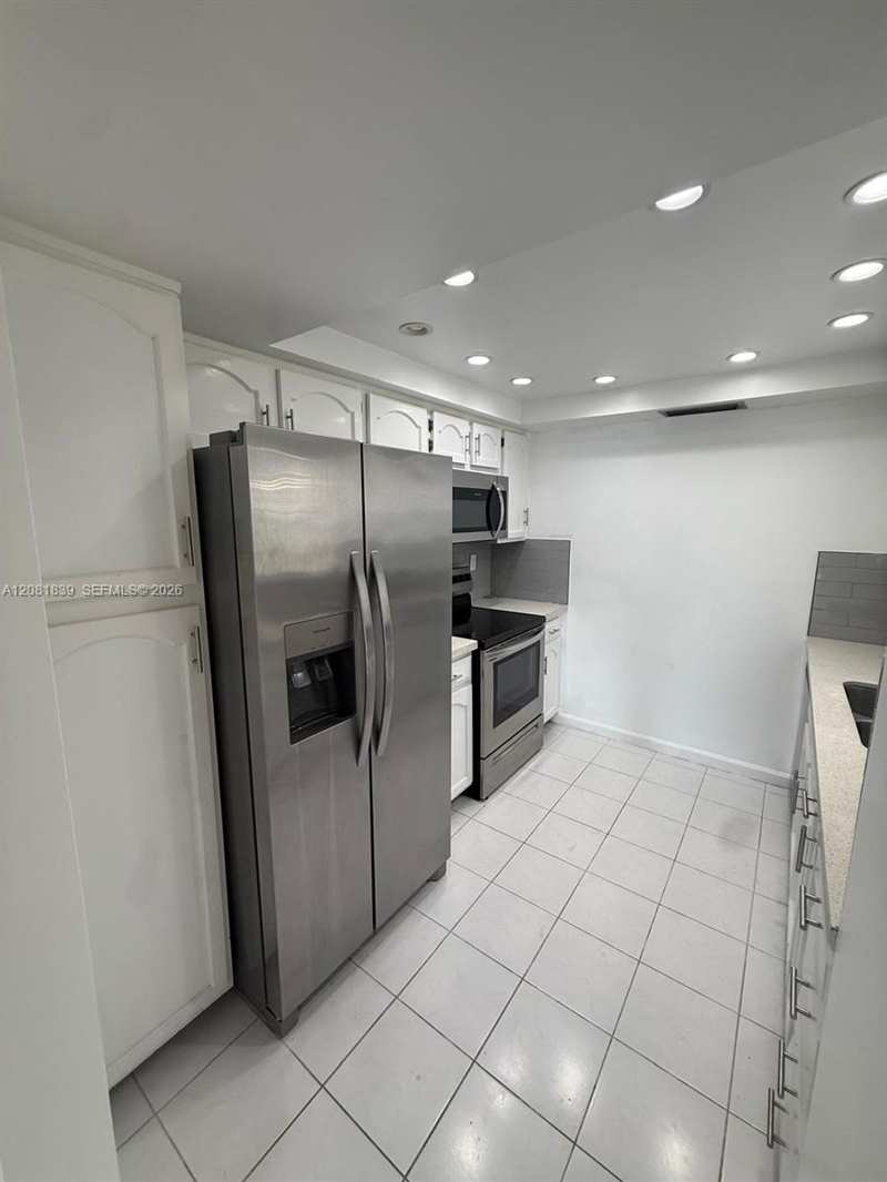 3581 NW 95th Ter # 601, Sunrise FL 33351