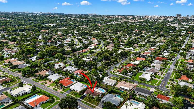 438 SW 9TH Avenue, Boca Raton FL 33486