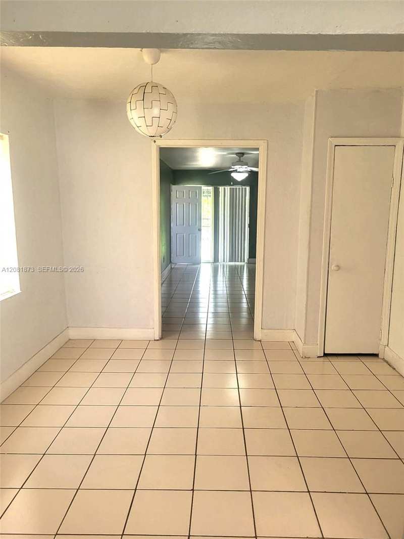 3641 NW 15th St, Miami FL 33125