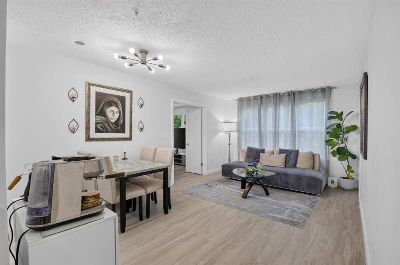 2305 N CONGRESS Avenue # 21, Boynton Beach FL 33426