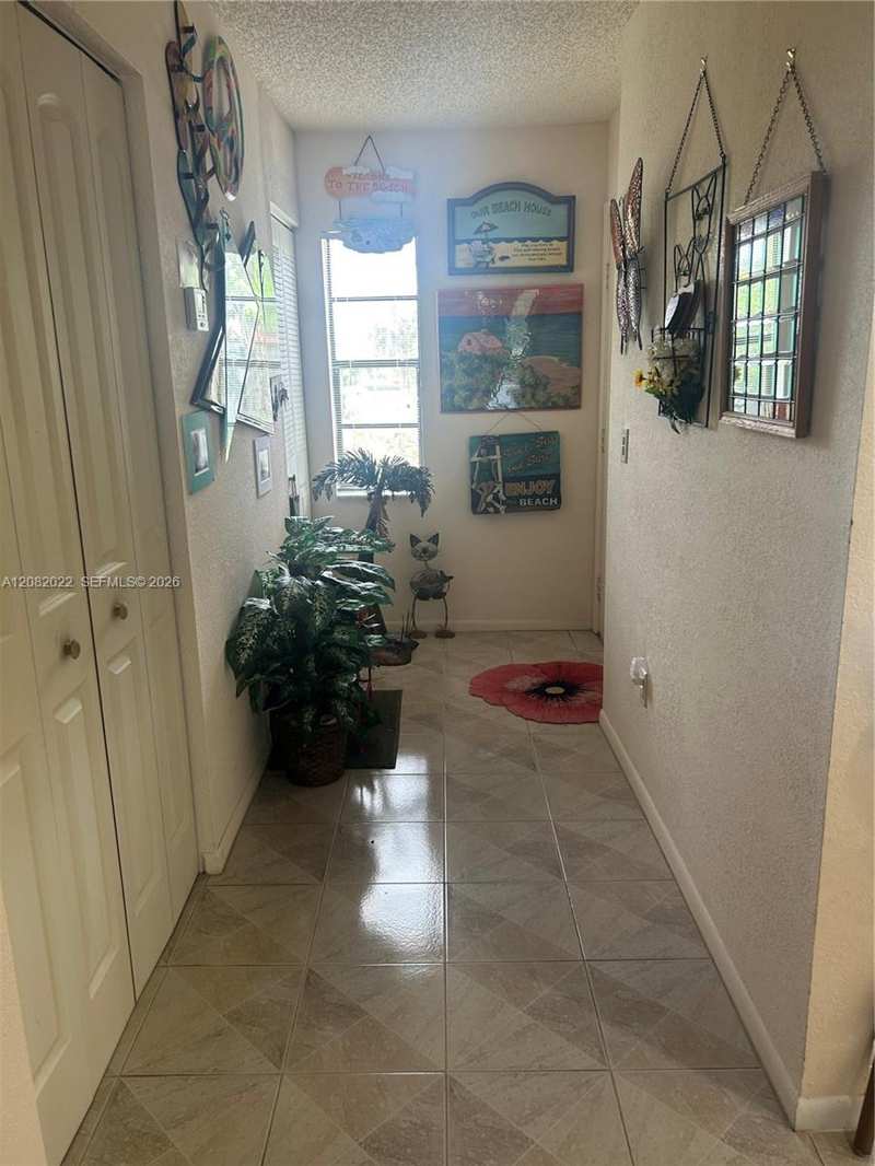 9205 Pecky Cypress Ln # 8F, Boca Raton FL 33428