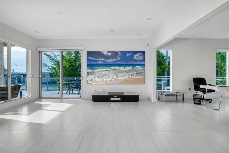 6100 N Ocean Dr # 2N, Hollywood FL 33019