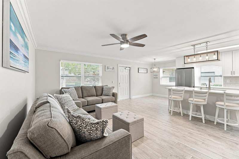 633 Normandy Lane, Delray Beach FL 33484