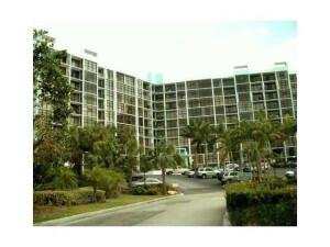 200 LESLIE Drive # 611, Hallandale Beach FL 33009