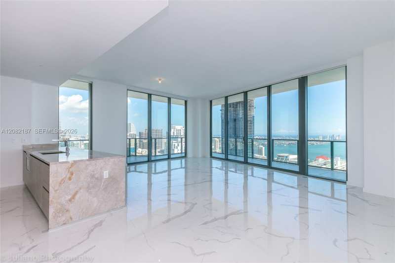 1300 S Miami Ave, Miami FL 33130
