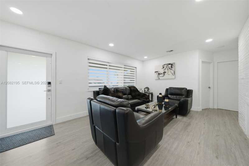 7680 Juniper St # 7680, Miramar FL 33023