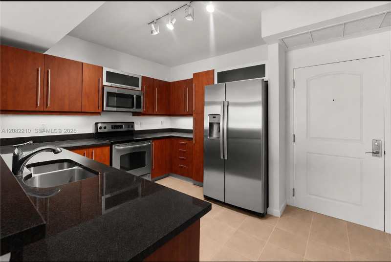 7350 SW 89th St # 1506S, Miami FL 33156