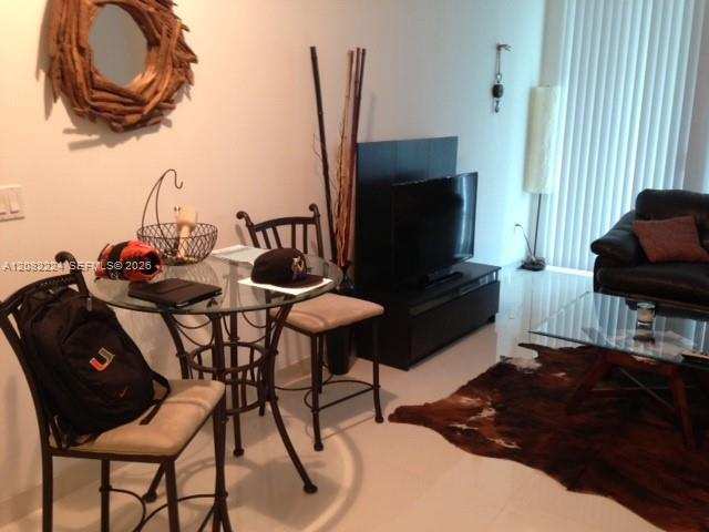 218 SE 14th St # 2108, Miami FL 33131
