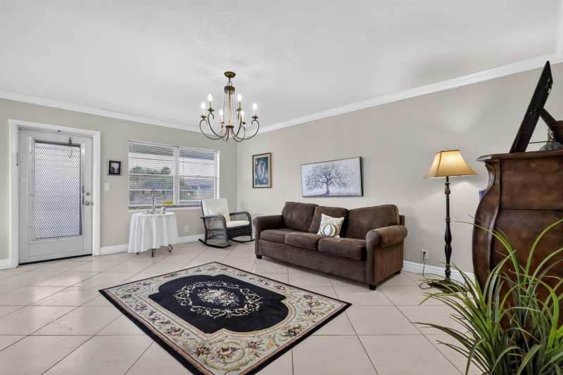 181 COVENTRY H, West Palm Beach FL 33417