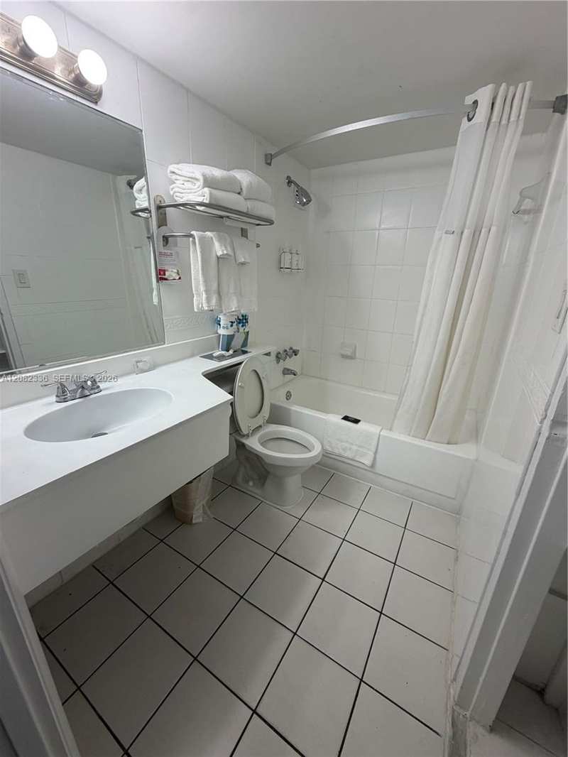 19201 Collins Ave # 943, Sunny Isles Beach FL 33160
