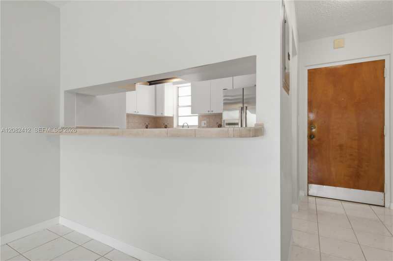 6090 W Flagler St # 307, Miami FL 33144