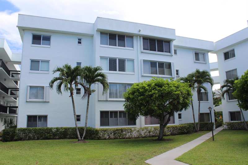 6698 10th Avenue N # 218, Lake Worth FL 33467