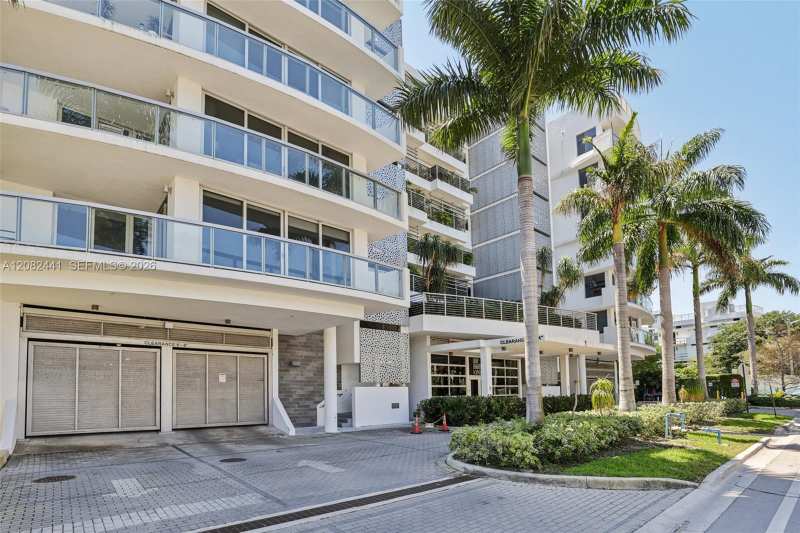 1100 100th St # 703, Bay Harbor Islands FL 33154