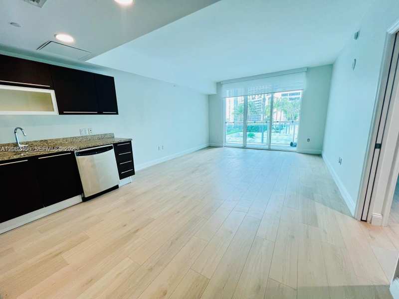 950 S Brickell Bay # 1109, Miami FL 33131