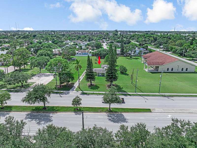 3565 S Jog Road, FL 33467