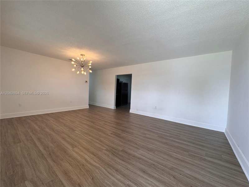 3632 SW 87th Ave, Miami FL 33165