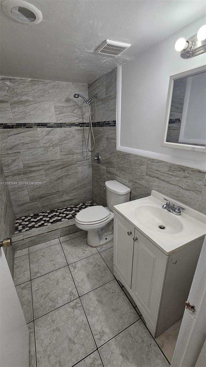 1311 NW 8th Ave # 1311, Fort Lauderdale FL 33311