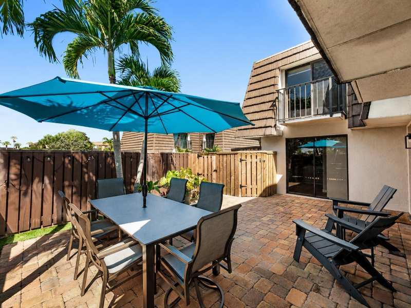 2004 20th Court, Jupiter FL 33477