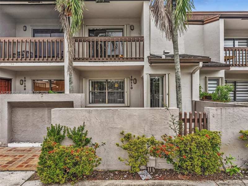 10110 NW 41st St # 7, Doral FL 33178