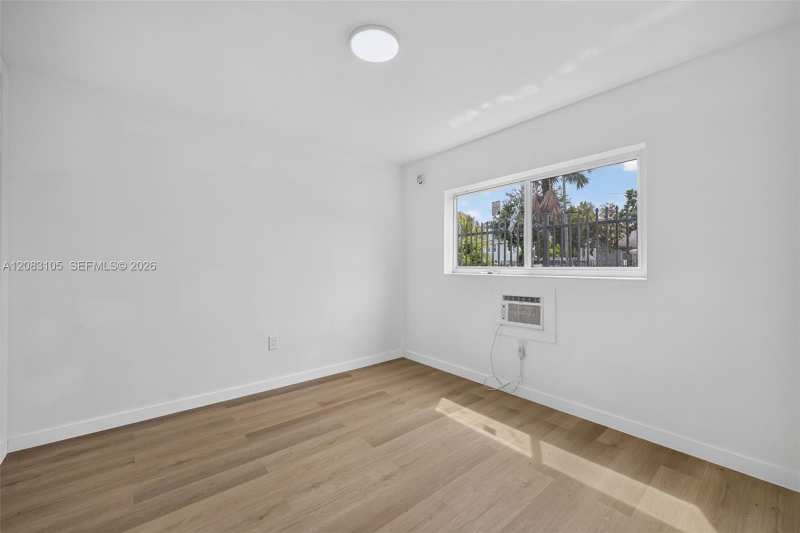 60 NW 79th St # 11, Miami FL 33150