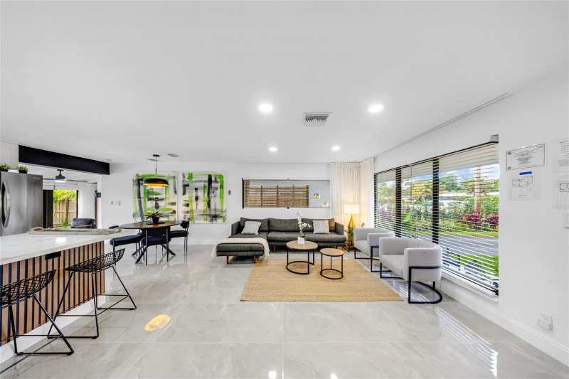 2925 NE 1ST Avenue, Wilton Manors FL 33334