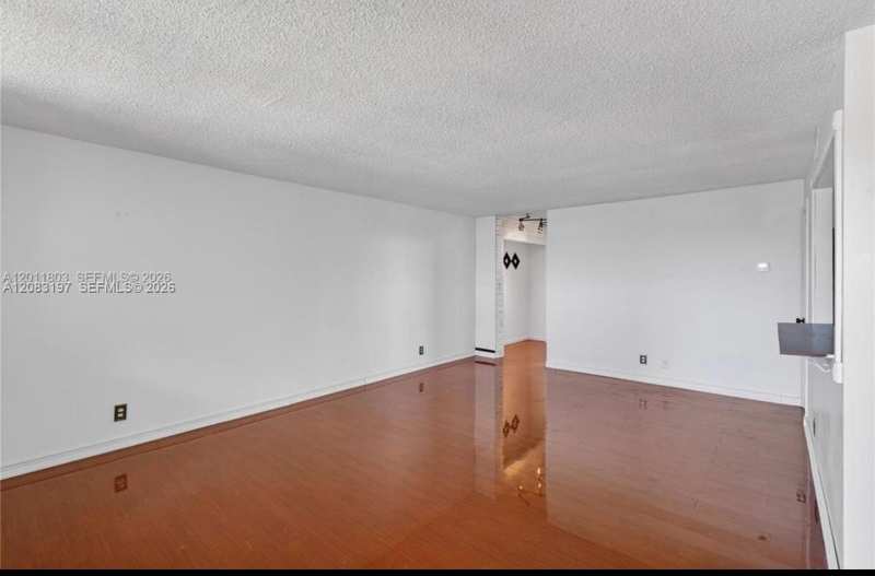1811 Jefferson # 705, Hollywood FL 33020