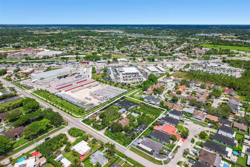 16375 SW 304th St, Homestead FL 33033