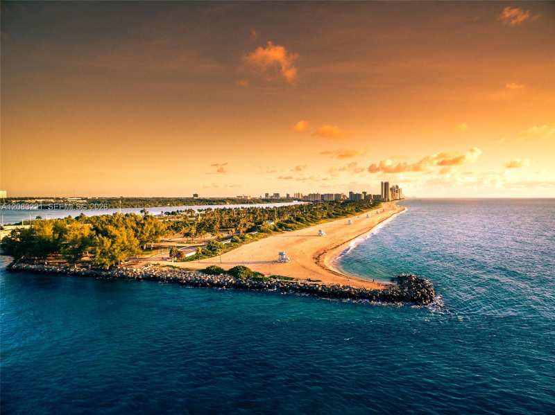 10295 Collins Ave # 1704, Bal Harbour FL 33154