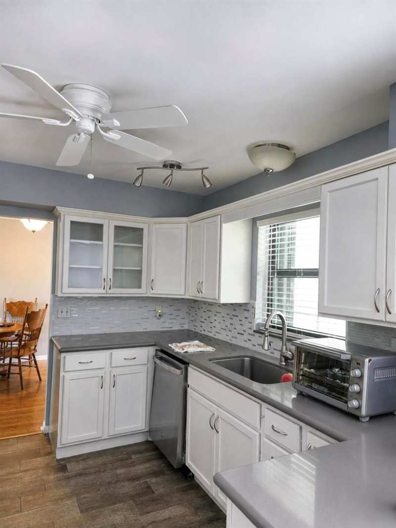 898 NW 23rd Lane, Delray Beach FL 33445