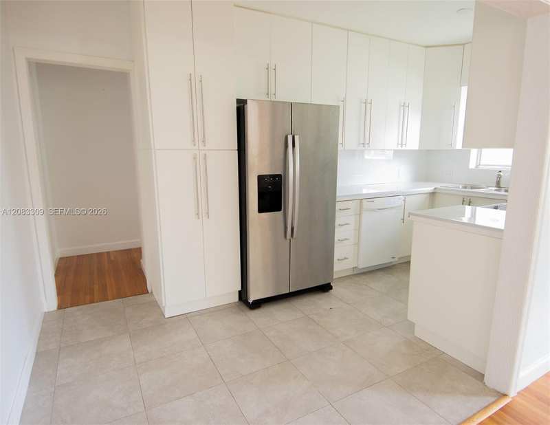 6090 SW 27th St, Miami FL 33155