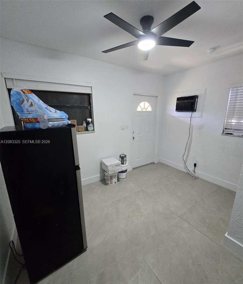 4130 SW 19th St # 3, West Park FL 33023