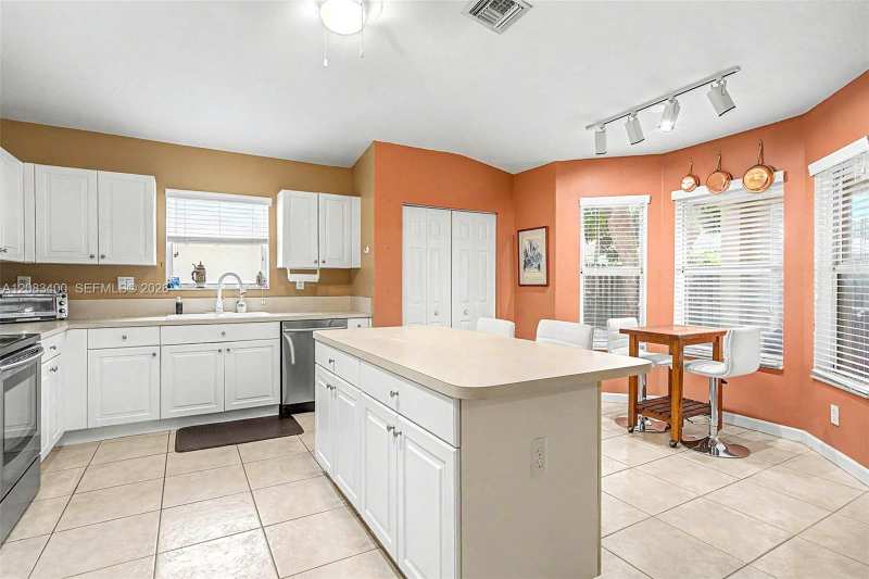 14033 SW 155 Ct, Miami FL 33196
