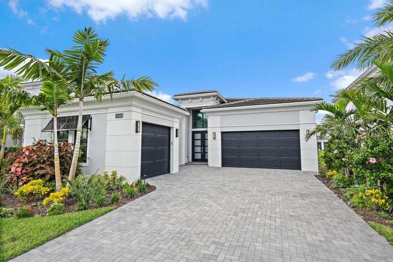 13195 ARTISAN Circle, Palm Beach Gardens FL 33418