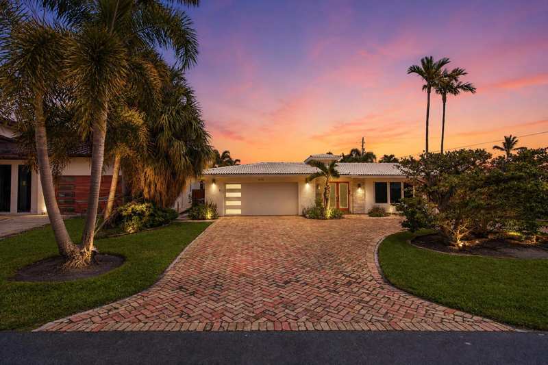 4710 NE 27TH Avenue, Fort Lauderdale FL 33308