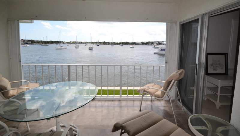 1051 SUGAR SANDS Boulevard # 257, Singer Island FL 33404
