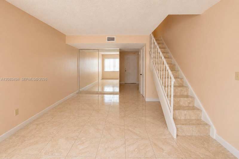 4125 W 11th Ln # 52, Hialeah FL 33012
