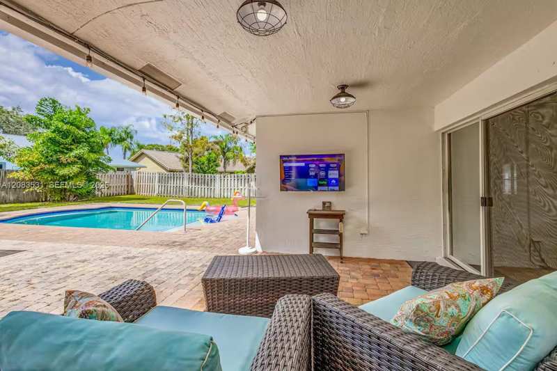 1797 Hollyhock Rd, Wellington FL 33414