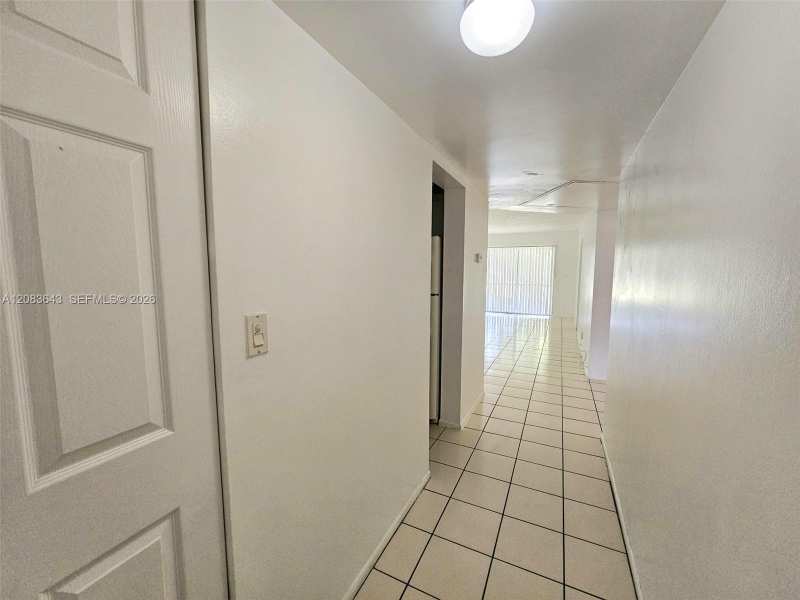 8001 Fairview Dr # 206, Tamarac FL 33321