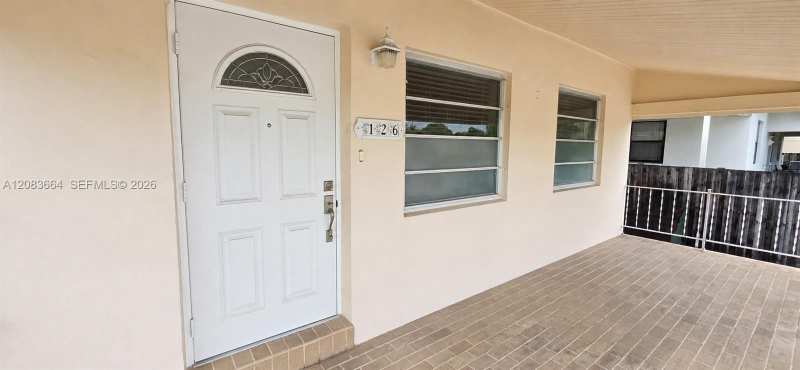 126 W 35th St, Hialeah FL 33012