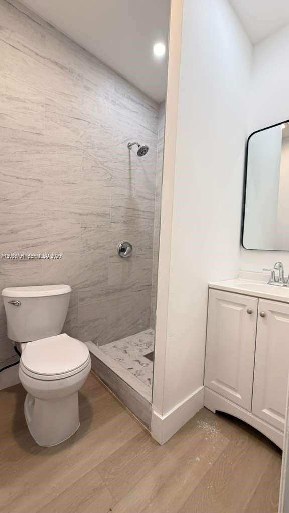 3090 NW 33rd St # 1, Miami FL 33142