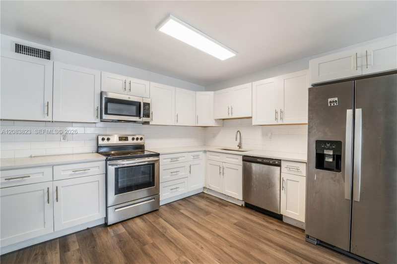 5603 NW 27th Ct # 1, Lauderhill FL 33313