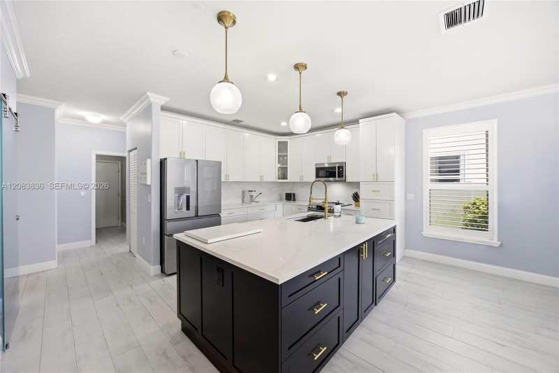 2576 SW 158th Ave, Miramar FL 33027